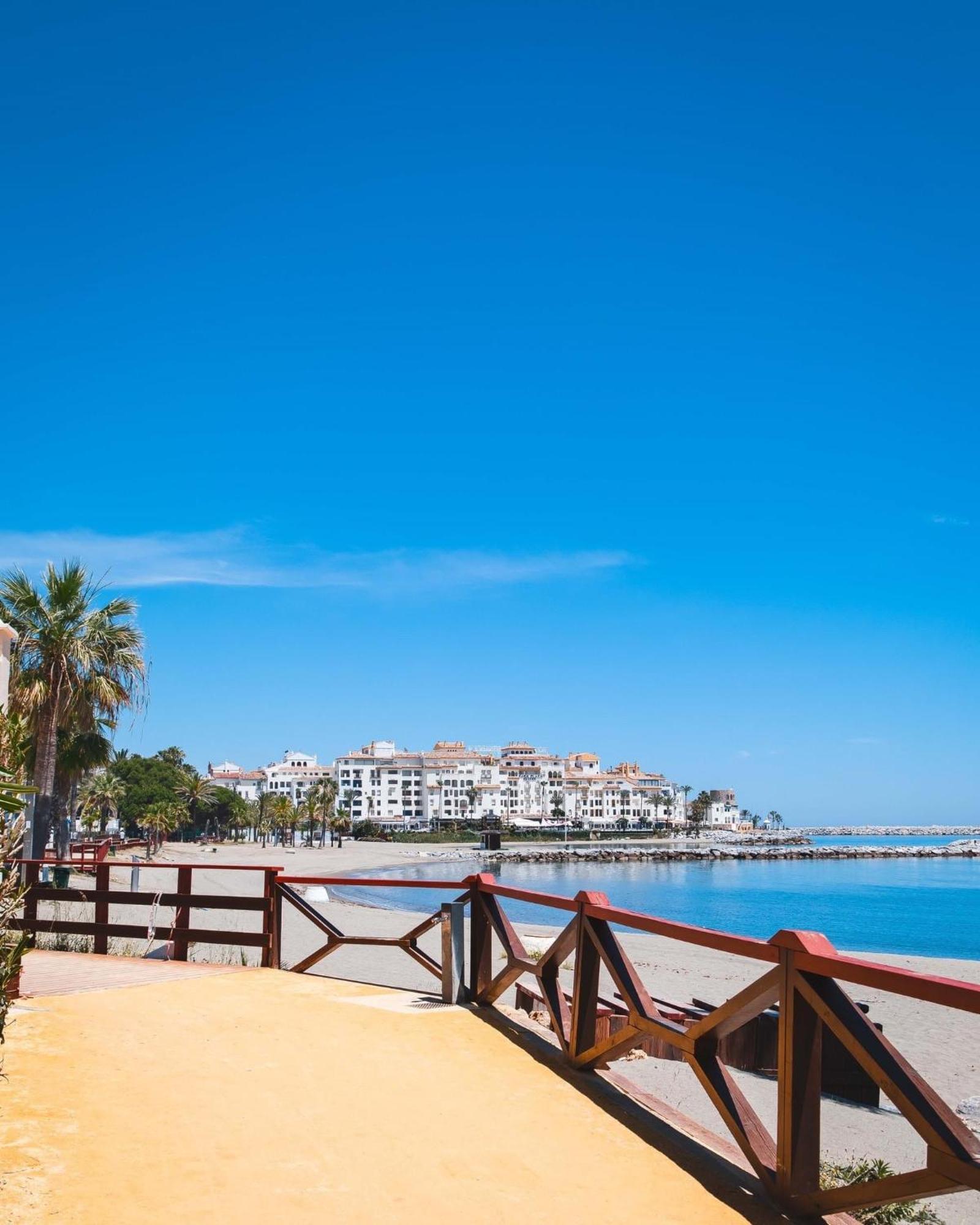 Puerto Banus Crystal Suite 马尔韦利亚 外观 照片